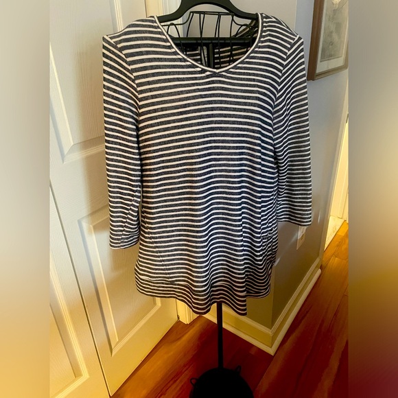 Multiples Tunic Top Size XL - Picture 1 of 1